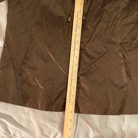 Chico’s Black Walnut/Brown Texture Shine Erika 3/4 Sleeve Snap Closure Jacket - Picture 14 of 15